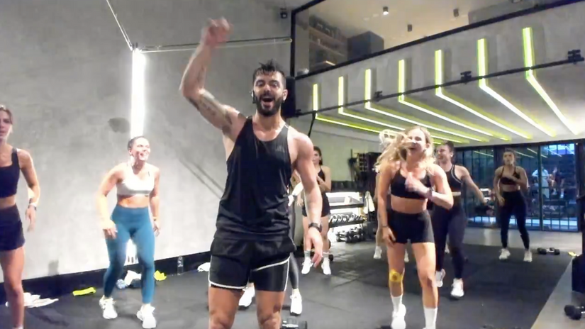 TOTAL BODY: Gırtlağım Yanıyor